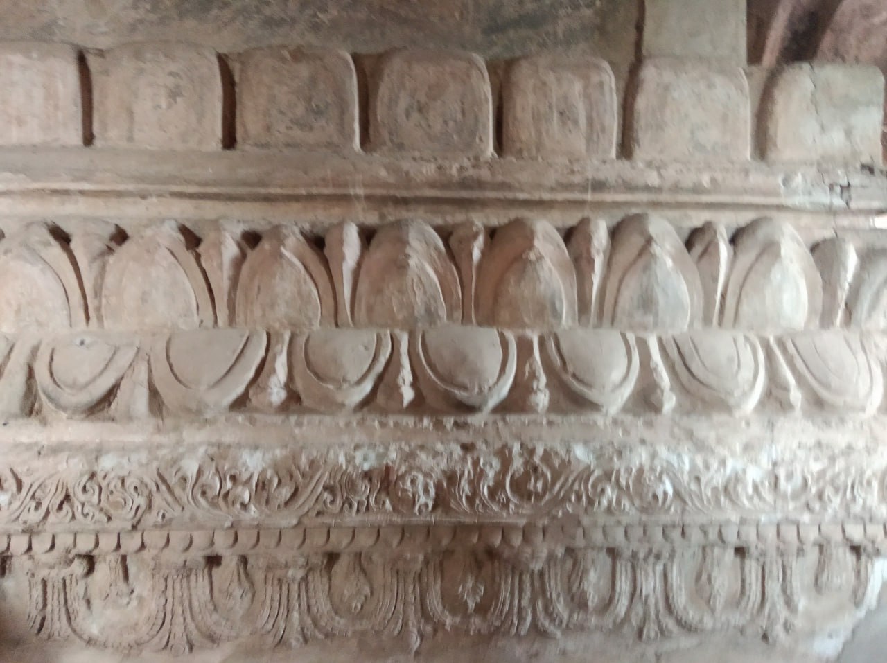 Art(Pantaut/Stucco Work)